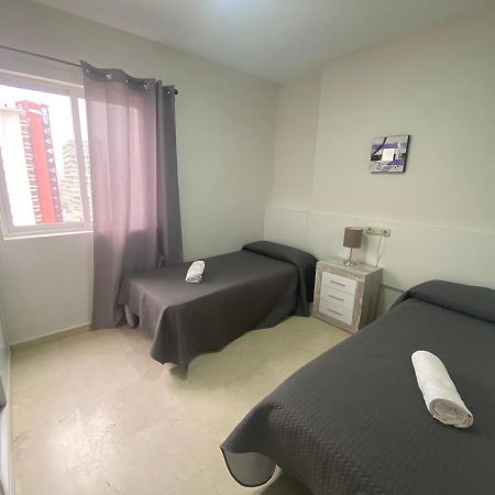 Apartamento Av Madrid 2H Бенідорм Екстер'єр фото