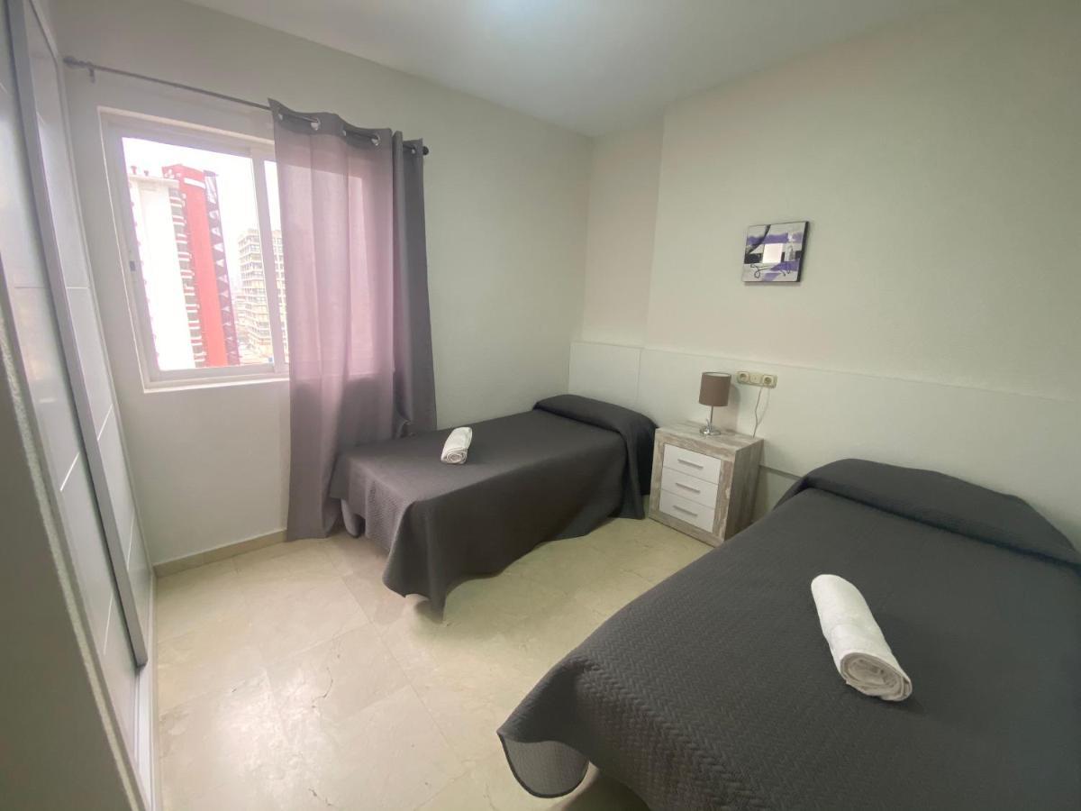 Apartamento Av Madrid 2H Бенідорм Екстер'єр фото